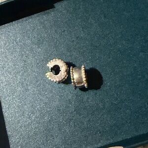 Beveled retired Pandora bracelet charm clip